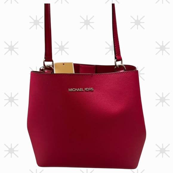 Michael Kors Handbags - 🦄 Michael Kors Pratt Medium Shoulder Bag in Dark Raspberry!